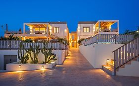 Ammokrinos Luxury Homes,150M From The Beach