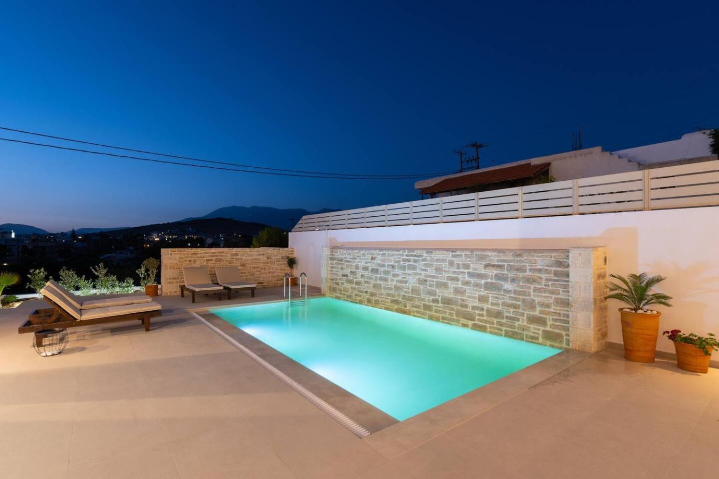 Ammokrinos Luxury Homes,150M From The Beach Kalamaki  Exterior photo