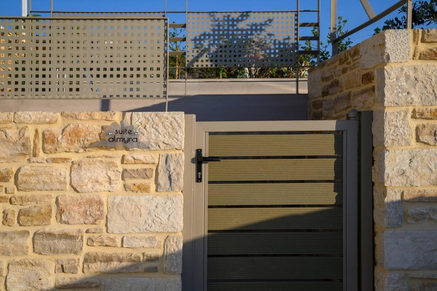 Ammokrinos Luxury Homes,150M From The Beach Kalamaki  Exterior photo