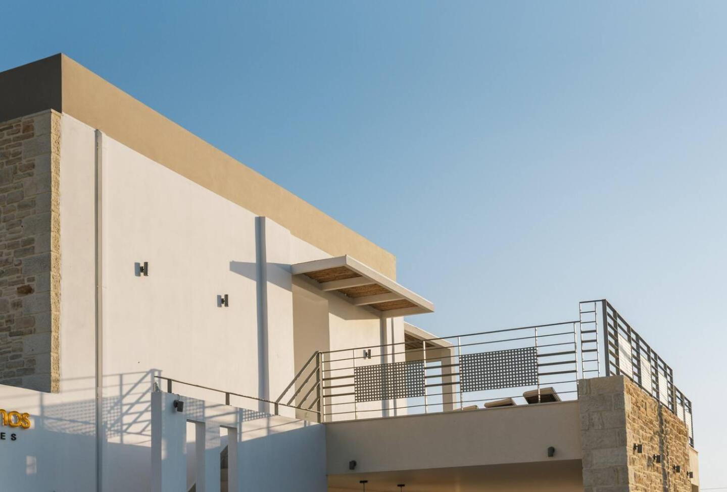 Ammokrinos Luxury Homes,150M From The Beach Kalamaki  Exterior photo