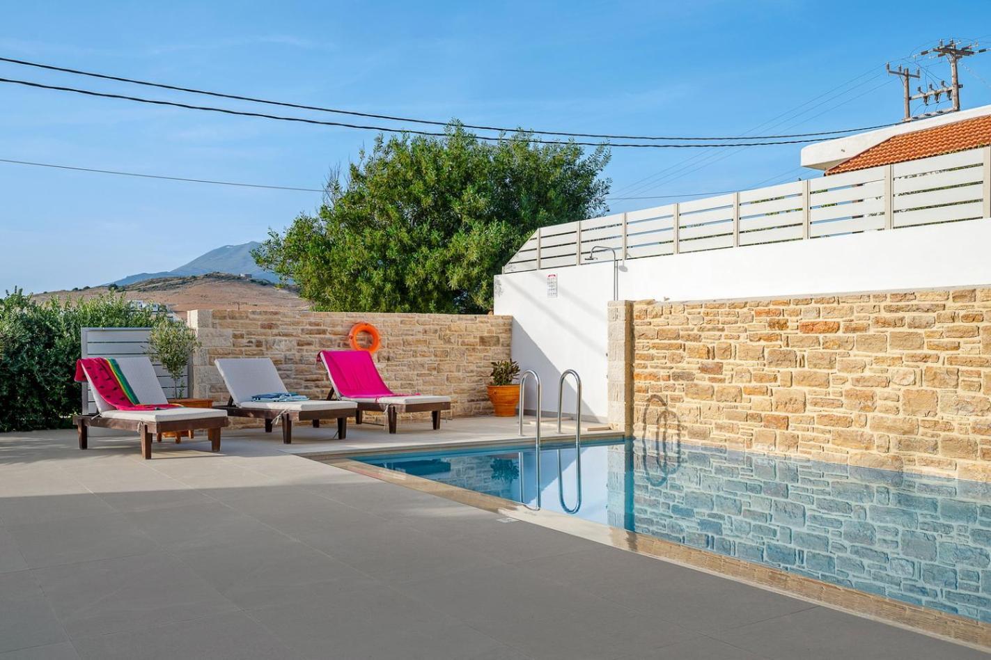 Ammokrinos Luxury Homes,150M From The Beach Kalamaki  Exterior photo